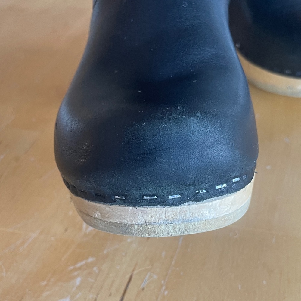 No 6 Black Leather Clog Buckle Boot - Size 40 - Picture 7 of 16
